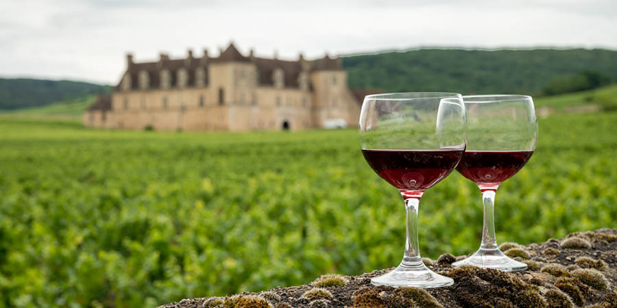 Touring the historic châteaux of Rully & Clos de Vougeot